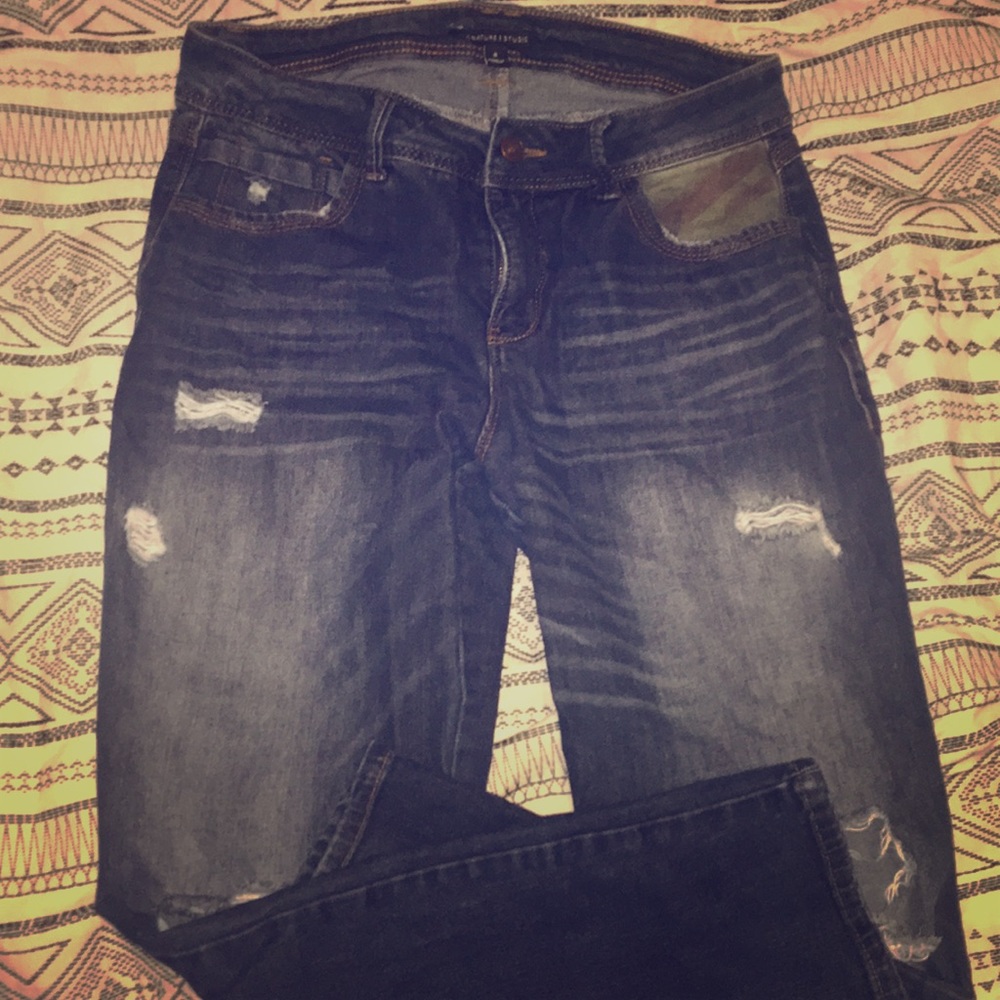 Signature studio pants